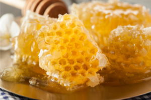 Raw untouched comb honey